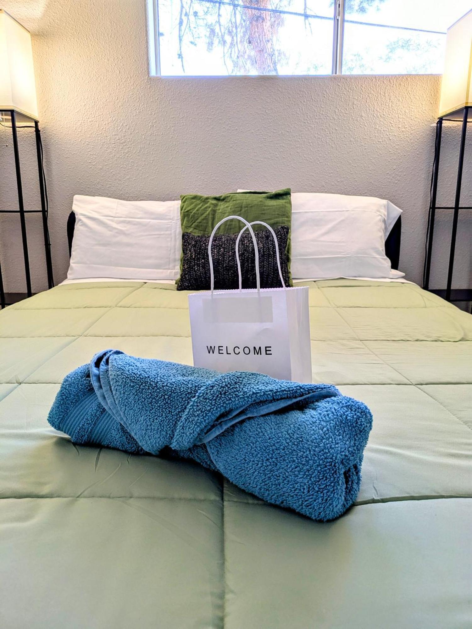 טמפה Private Rooms In Phoenix, Az מראה חיצוני תמונה